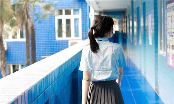 东港如何找到一个可以帮助我生孩子的女人？